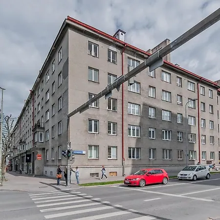 Comfy And Quiet 54m2, 2-br Apt In The Heart Of City, 2 Min To Old Town Apartment Tallinn